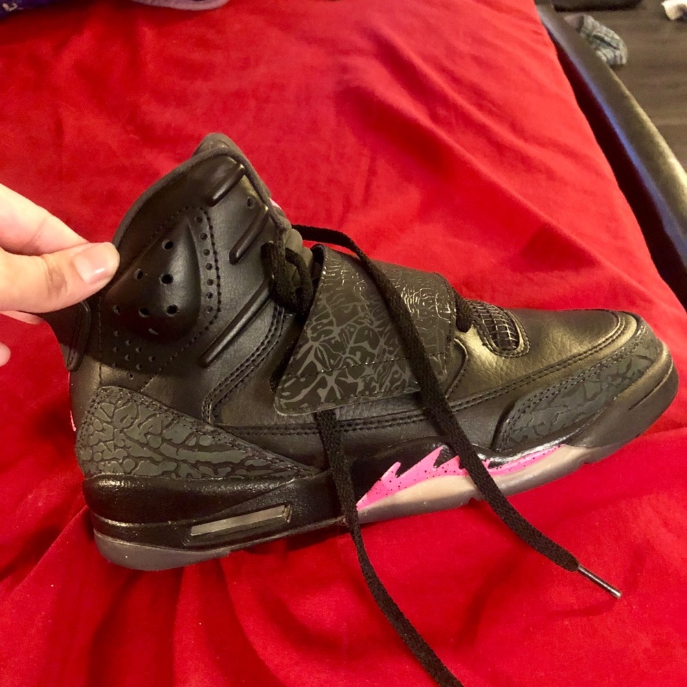 Air Jordan Son of GG